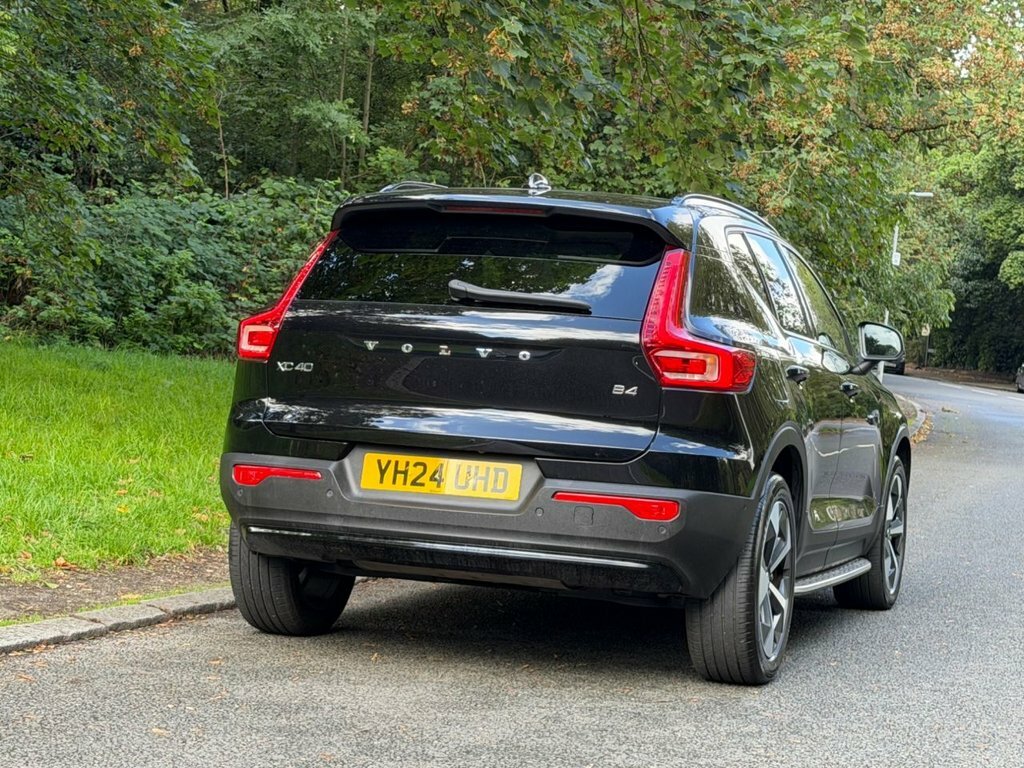 Volvo XC40 2L Ultimate Black #6