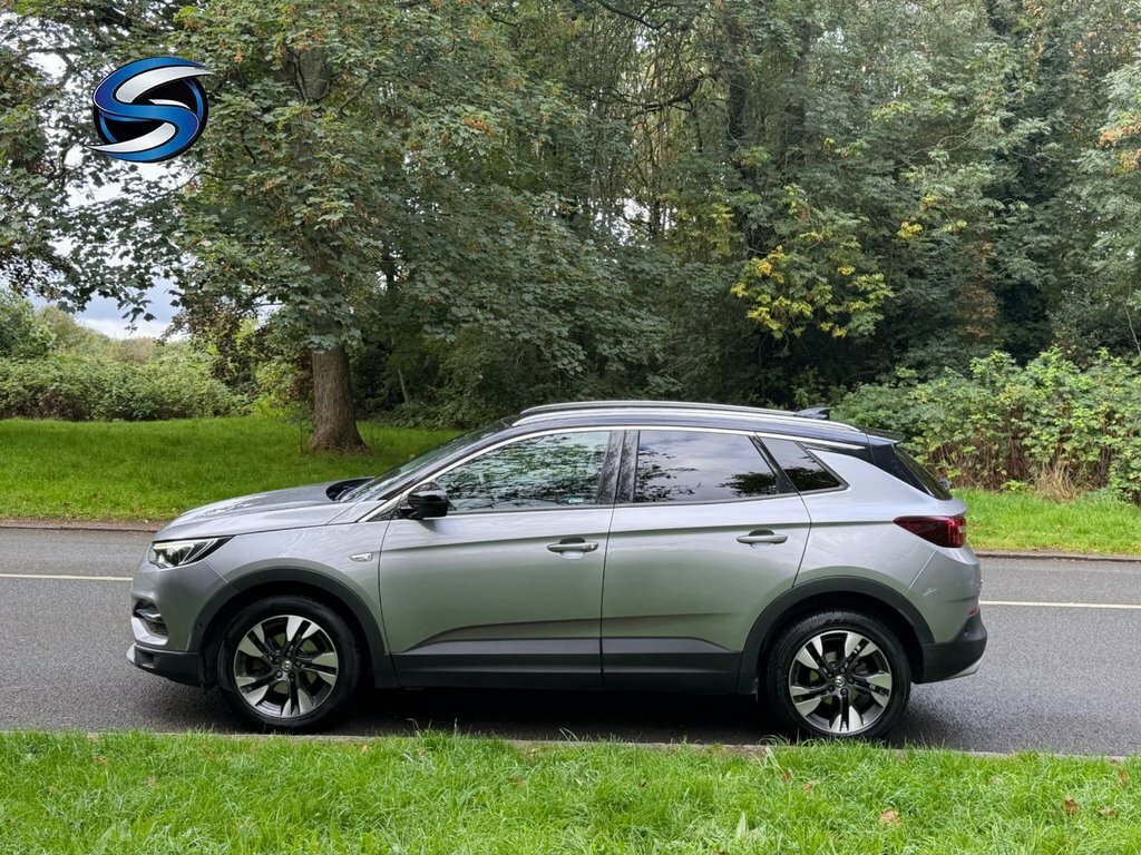 Vauxhall Grandland X 1.2L Sport Nav Grey #4