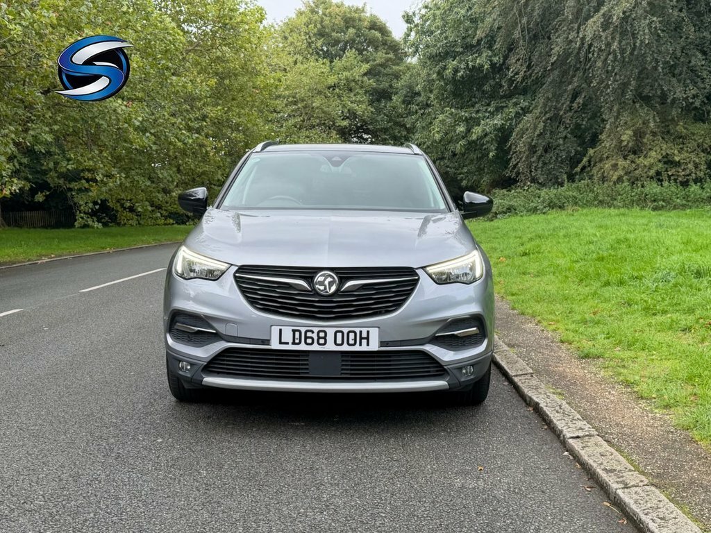 Vauxhall Grandland X Blue #8
