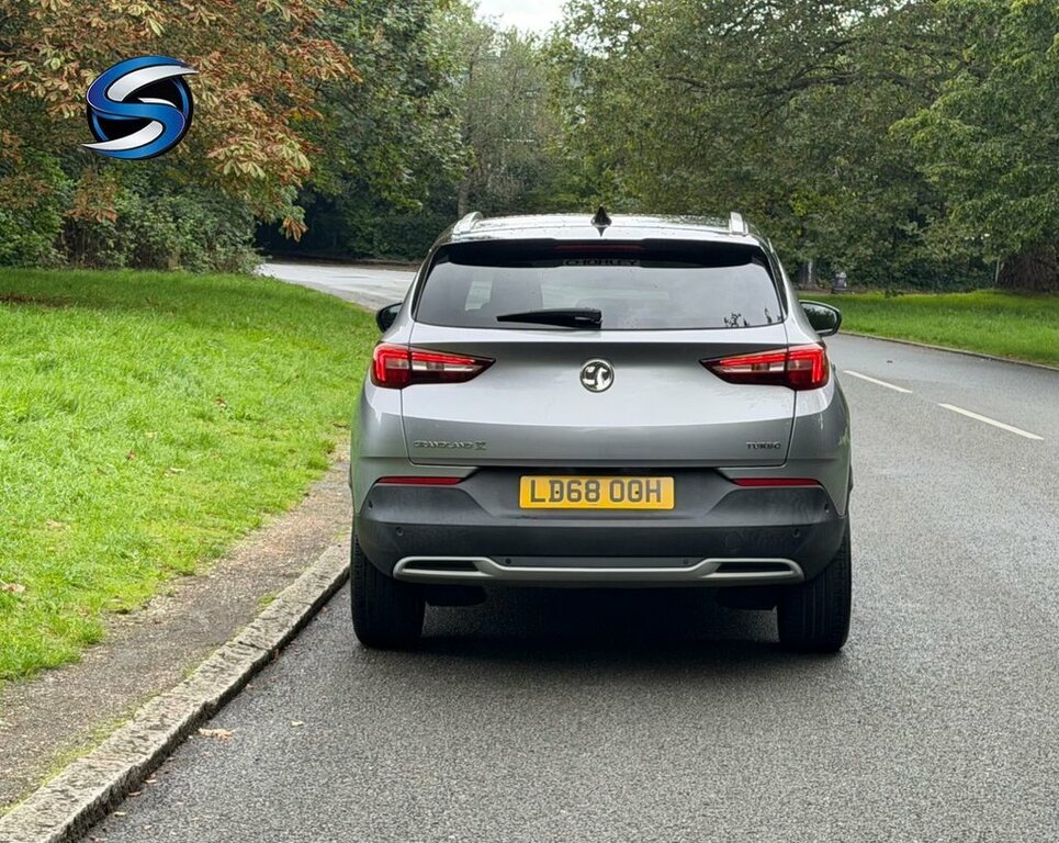 Vauxhall Grandland X Blue #9