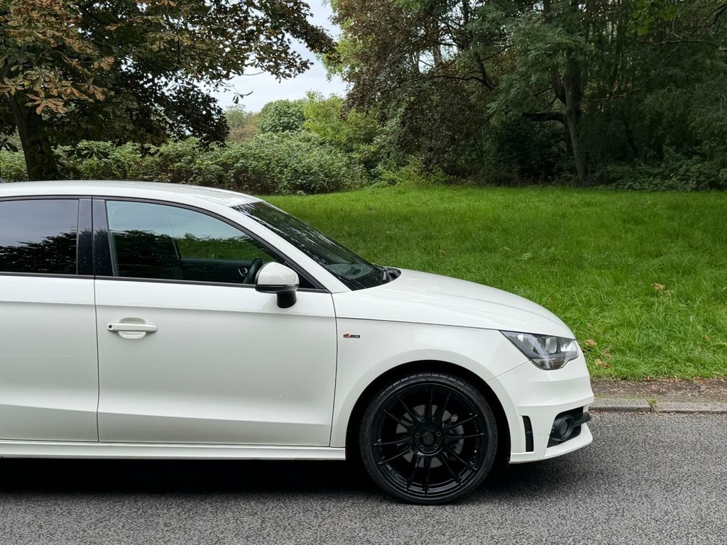Audi A1 1.4 Tfsi Sport Euro 5 Ss White #10
