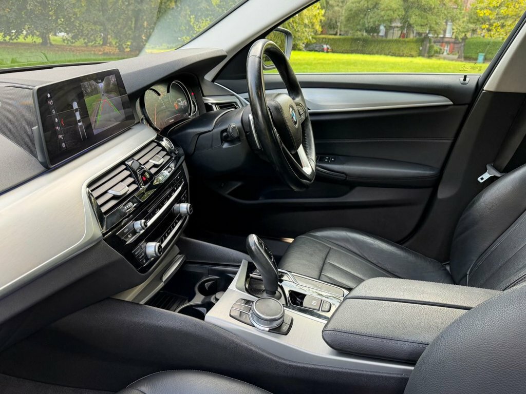 BMW 5 Series 530E M Sport Blue #20