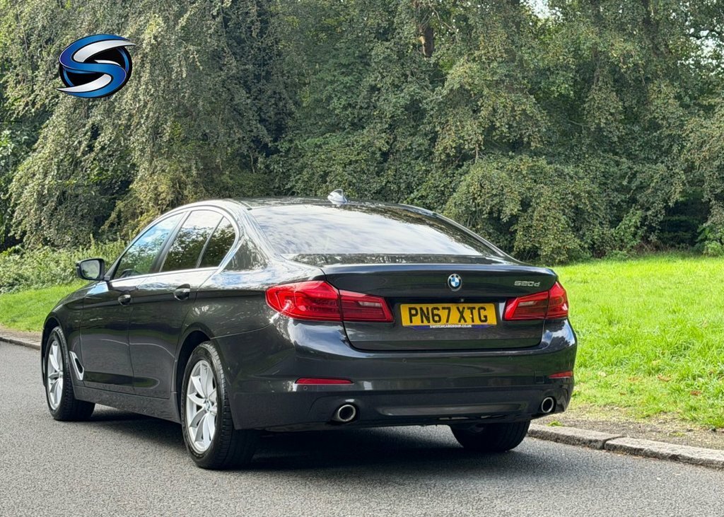 BMW 5 Series 530E M Sport Blue #9