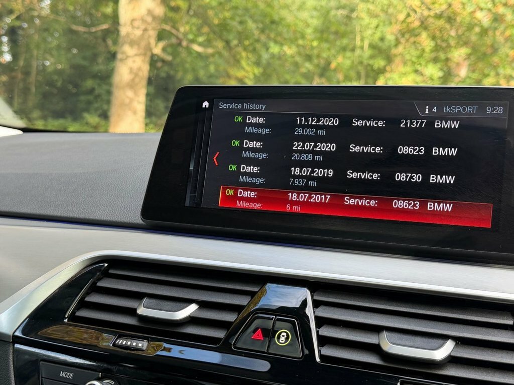 BMW 5 Series 530E M Sport Blue #34