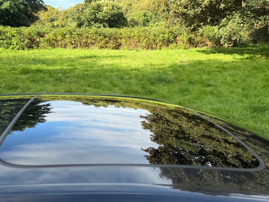 BMW 5 Series 530E M Sport Blue #15