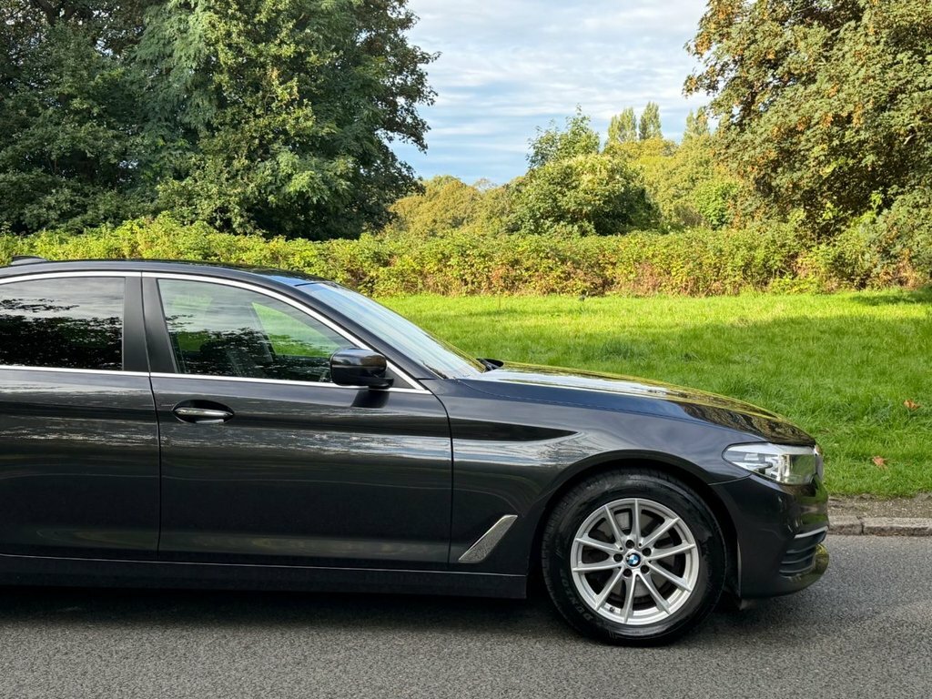 BMW 5 Series 530E M Sport Blue #12