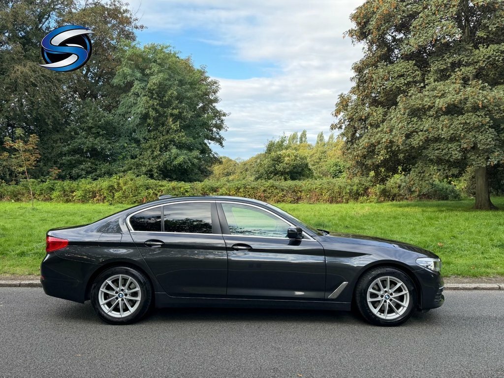BMW 5 Series 530E M Sport Blue #5