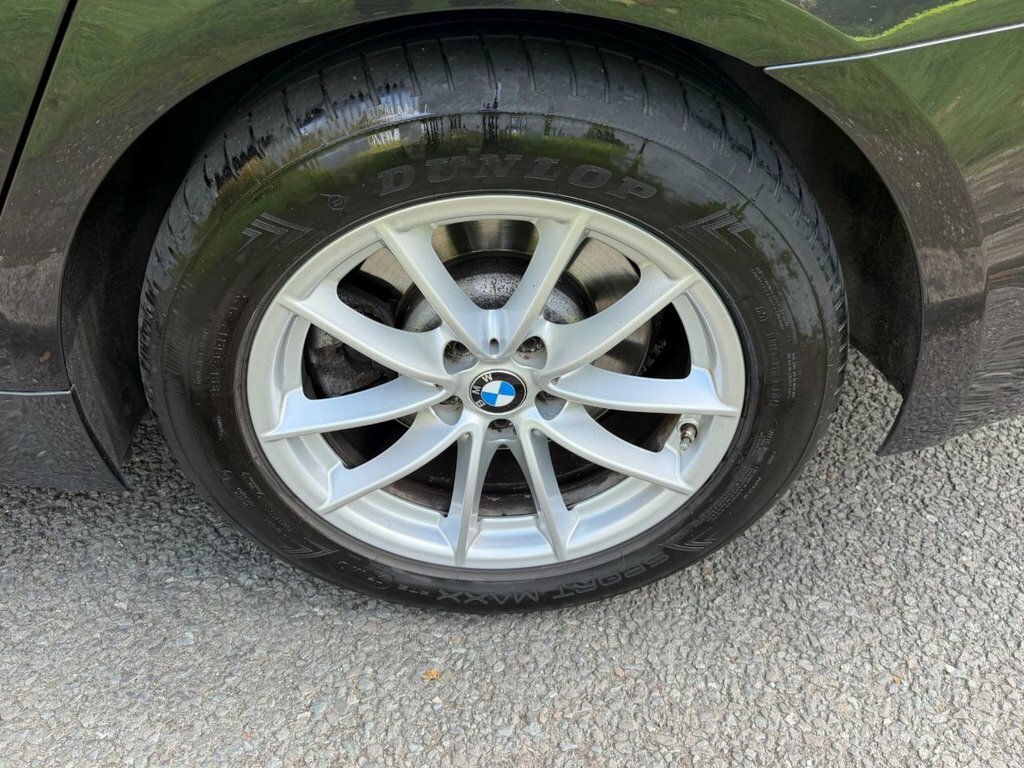 BMW 5 Series 530E M Sport Blue #26