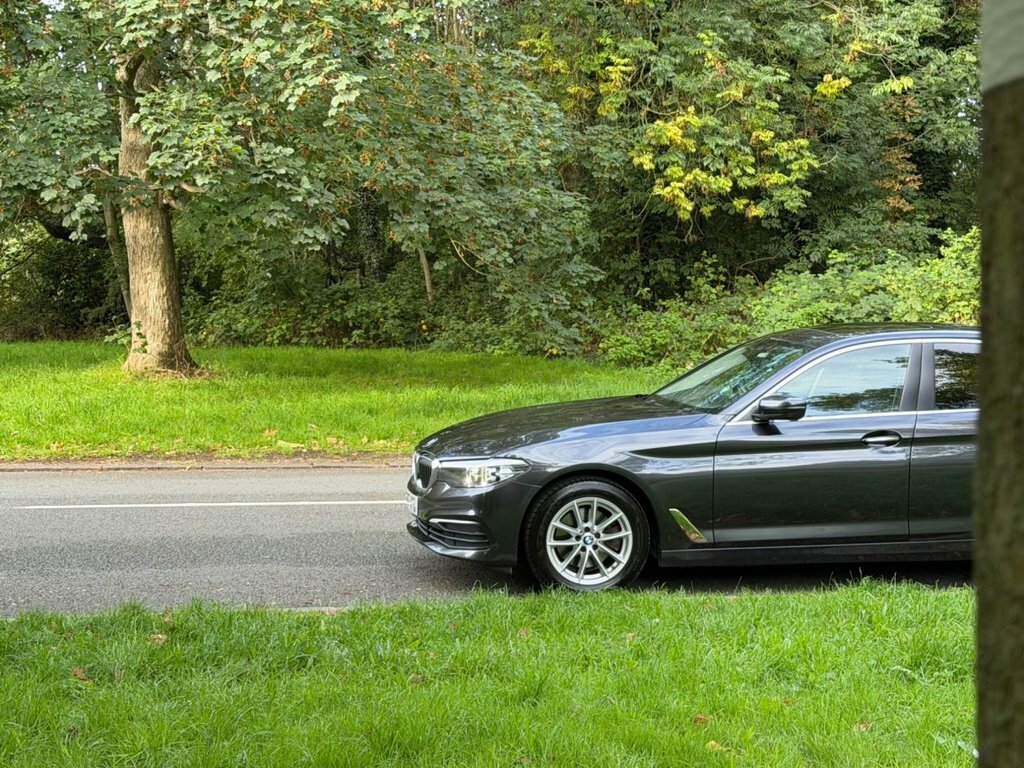 BMW 5 Series 530E M Sport Blue #14