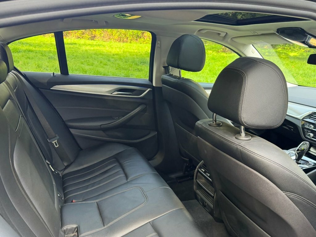 BMW 5 Series 530E M Sport Blue #19