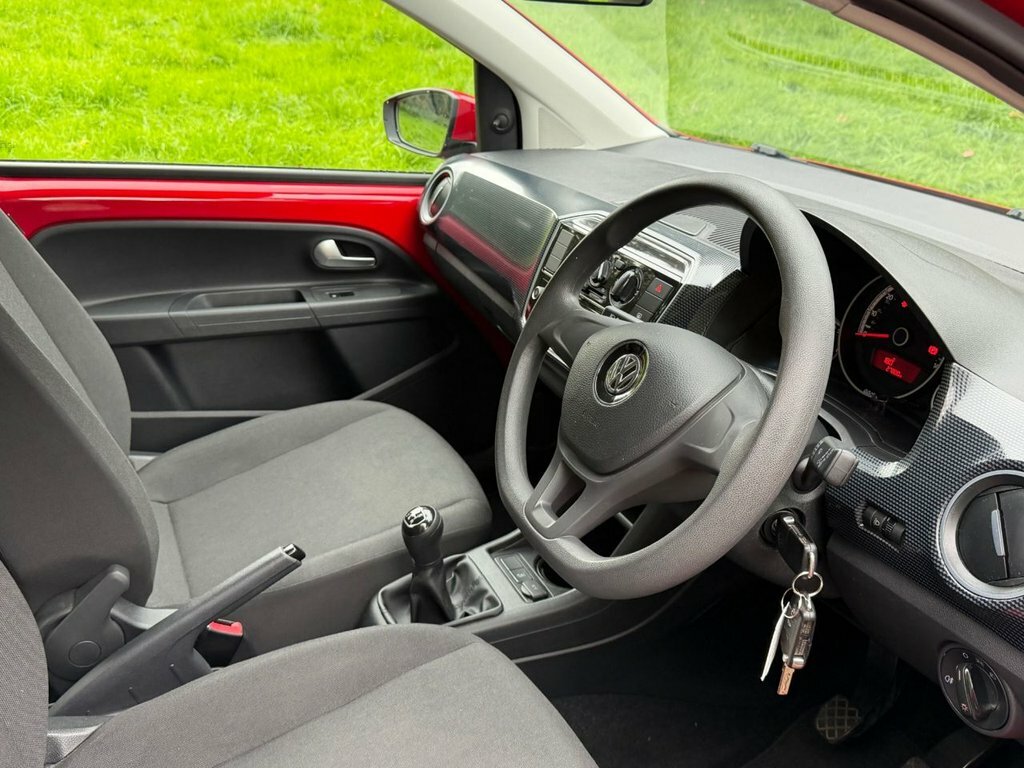 Volkswagen Up 1L Move Up Red #2