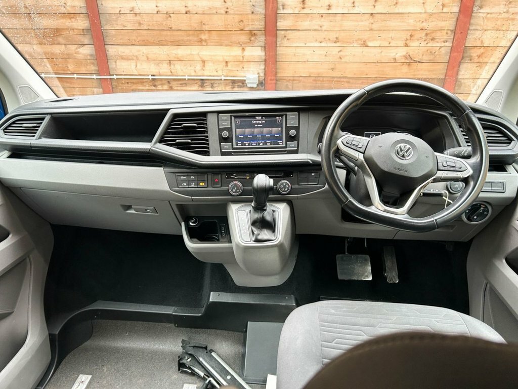 Volkswagen Transporter 2L Se Blue #2