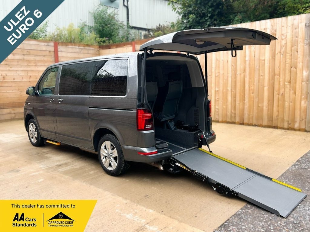 Volkswagen Transporter 2L Se Grey