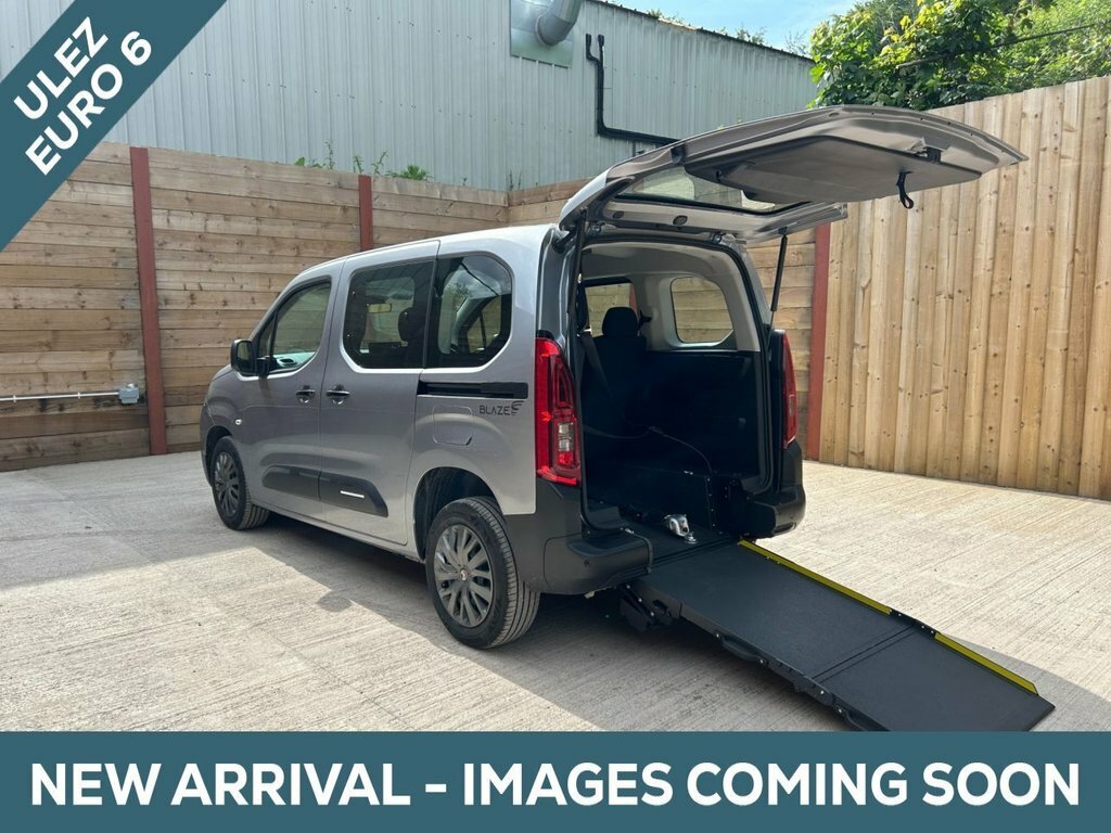 Citroen Berlingo 1.5L Plus M Grey