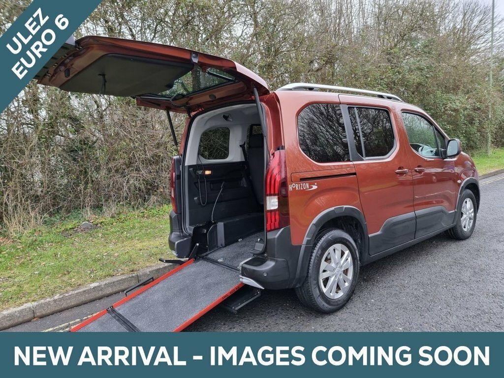 Peugeot Rifter 1.5L Allure Brown