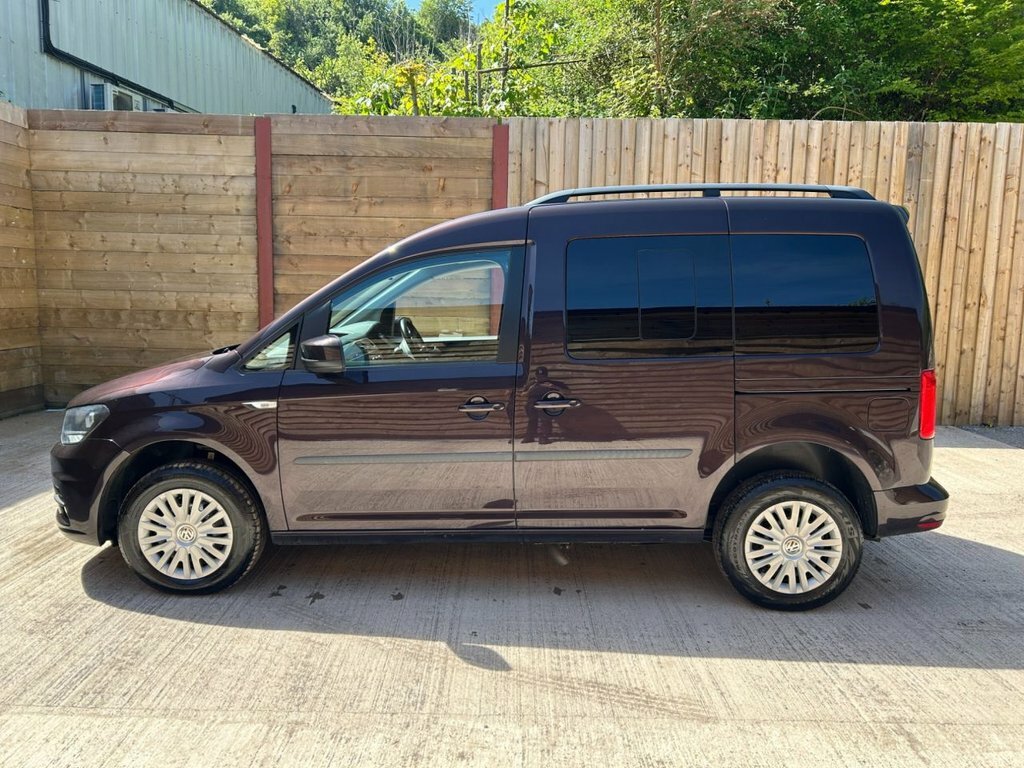 Volkswagen Caddy Life Mpv Purple #5