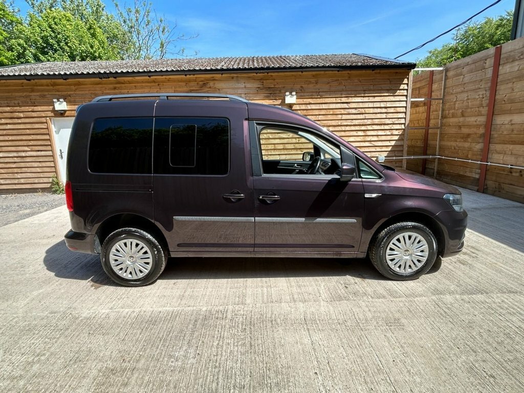Volkswagen Caddy Life Mpv Purple #3