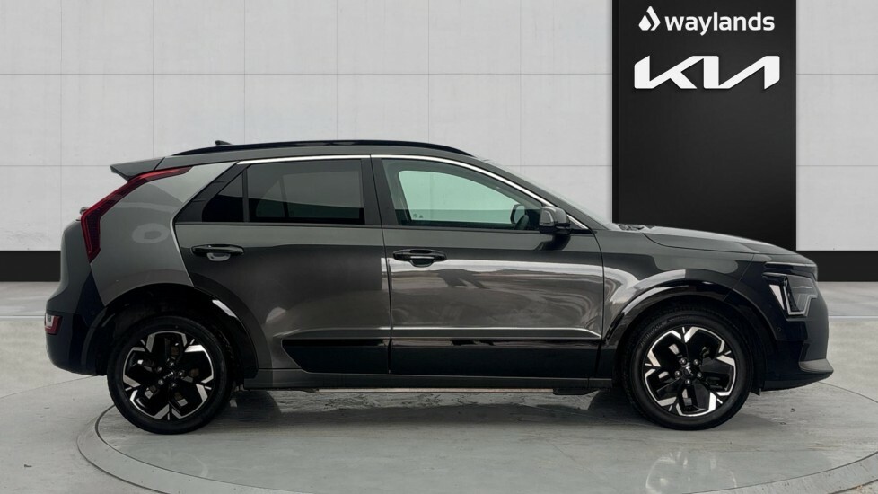 Kia e-Niro 150Kw 4 65Kwh LE74PWV Grey #4