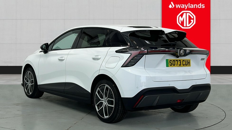 MG MG4 150Kw Trophy Ev Long Range 64Kwh SO73CUH White #2