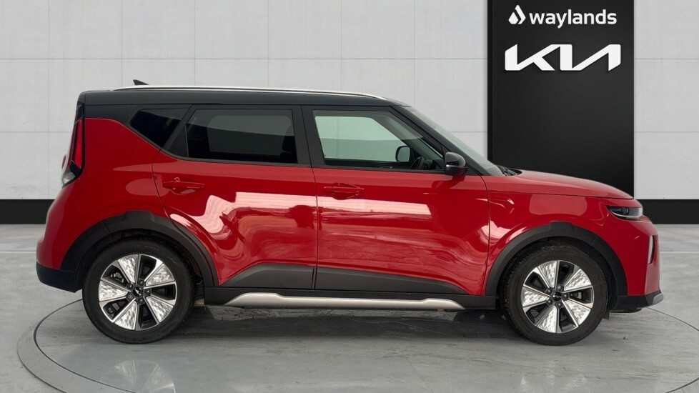 Kia Soul 150Kw Explore 64Kwh Red #4