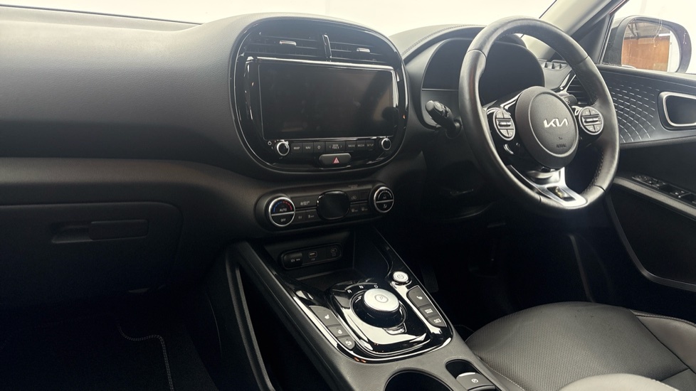 Kia Soul 150Kw Explore 64Kwh Red #3