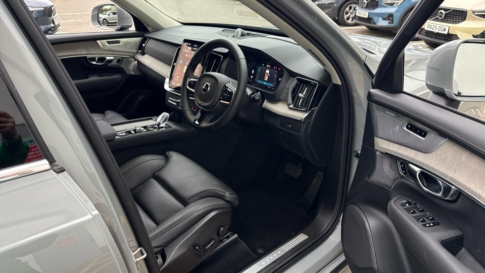 Volvo XC90 B5 Ultra, Awd Mild Hybrid, Brightnew Shap Grey #4