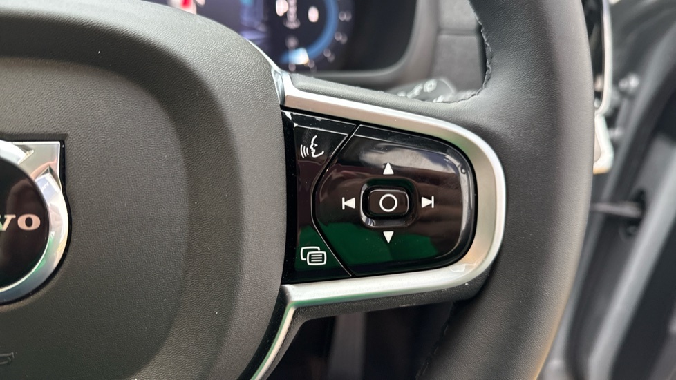 Volvo XC90 Plus Grey #24