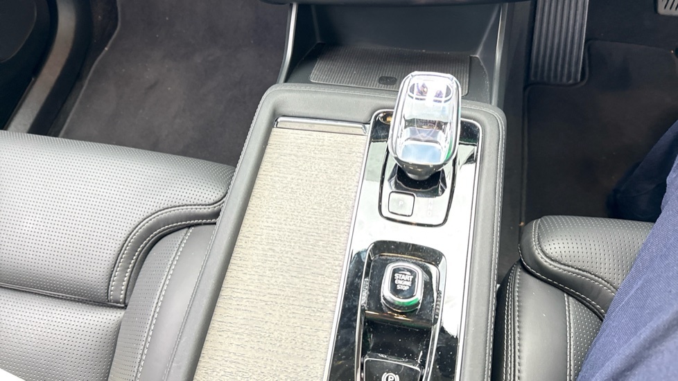 Volvo XC90 Plus Grey #29