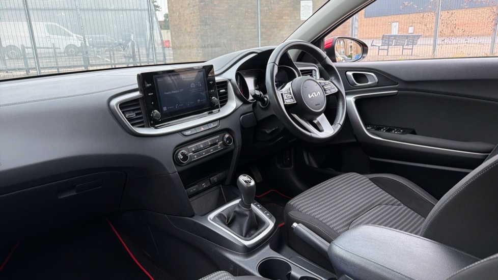Kia Xceed 1.5T Gdi Isg 2 DV72ULF Red #3