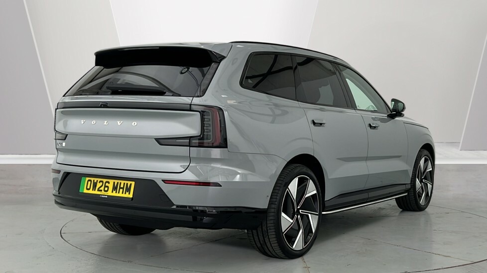 Volvo EX90 Ultra, Twin Motor Performance, 7 Seats Grey #2