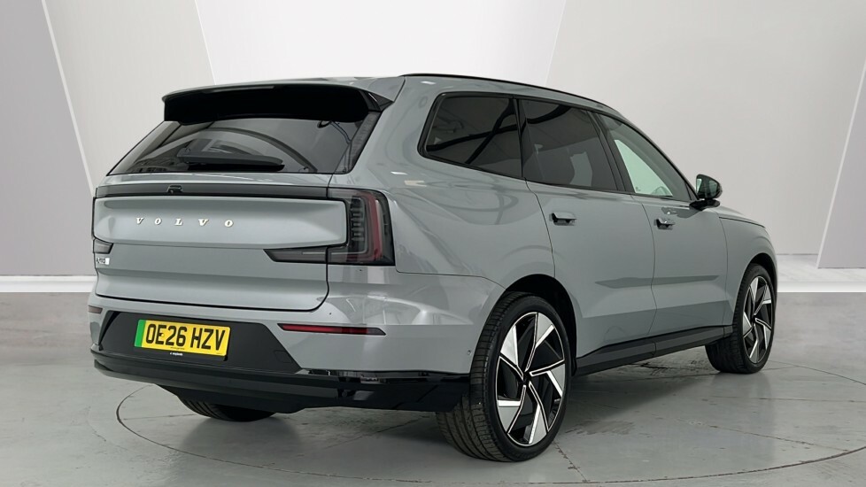 Volvo EX90 Ultra, Twin Motor Performance, 7 Seats Grey #2
