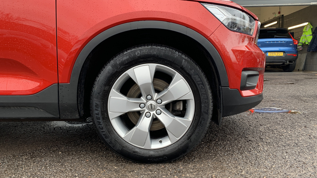 Volvo XC40 D3 Awd R-design White #34