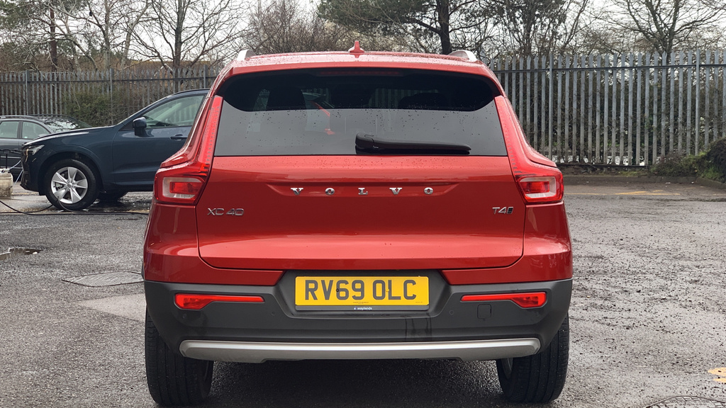 Volvo XC40 D3 Awd R-design White #28