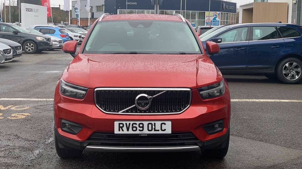 Volvo XC40 D3 Awd R-design White #103