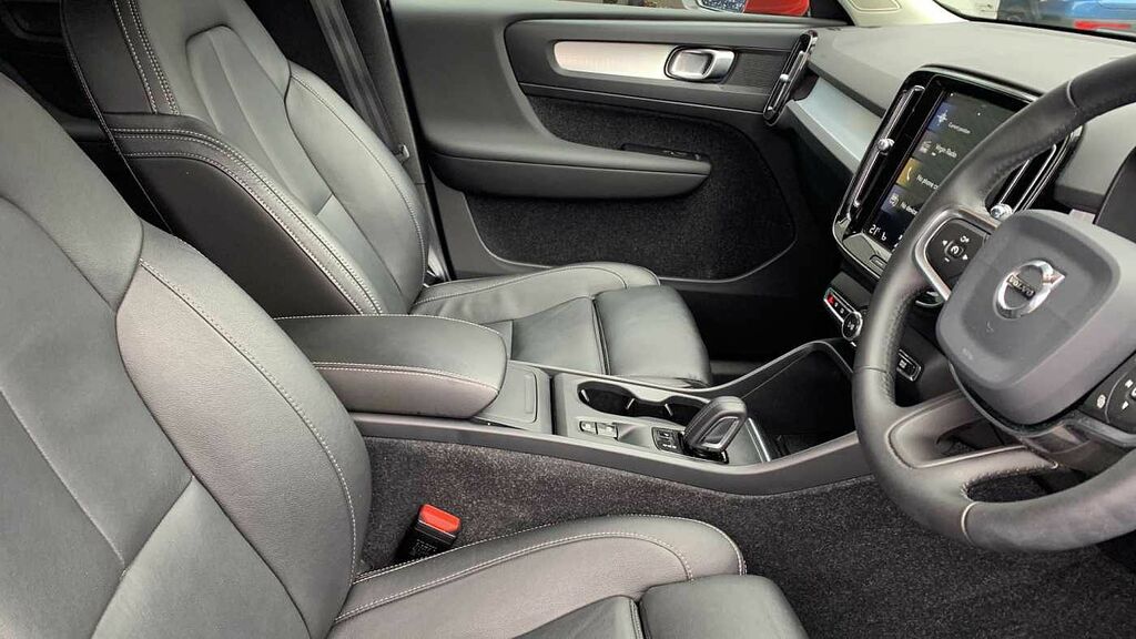 Volvo XC40 D3 Awd R-design White #112