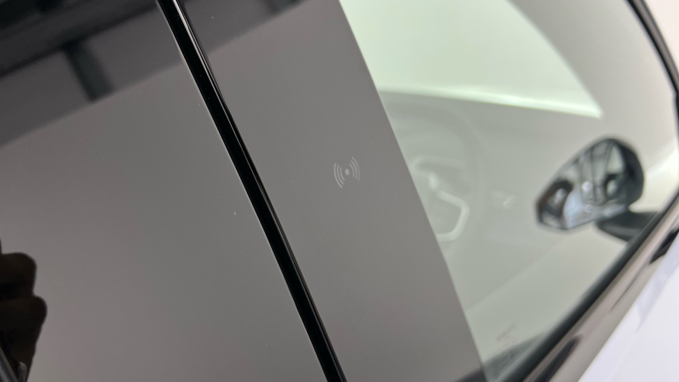 Volvo EX30 200Kw Sm Extended Range Plus 69Kwh Grey #40