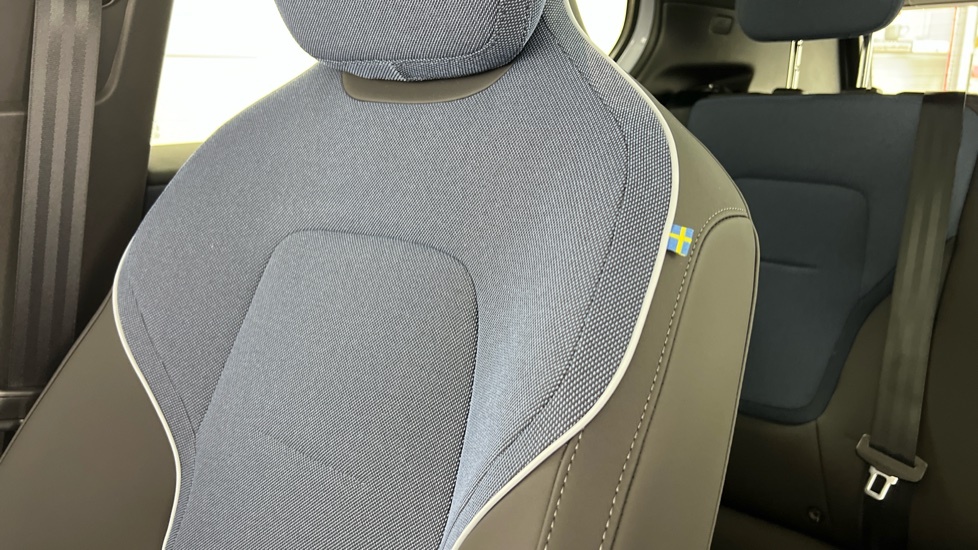 Volvo EX30 200Kw Sm Extended Range Plus 69Kwh Grey #46