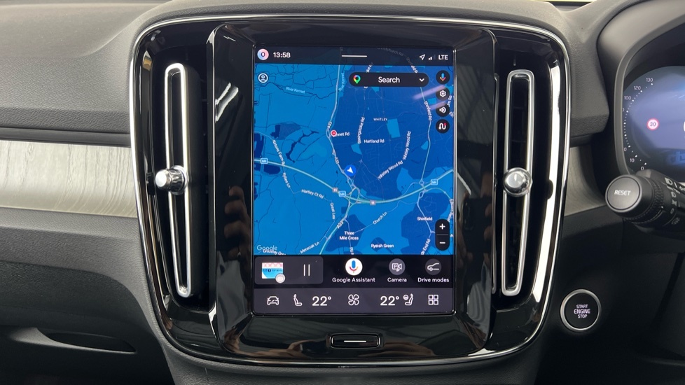 Volvo XC40 2.0 B3p Plus Black Edition Black #16