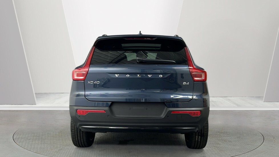 Volvo XC40 2.0 B3p Plus Black Edition Black #7
