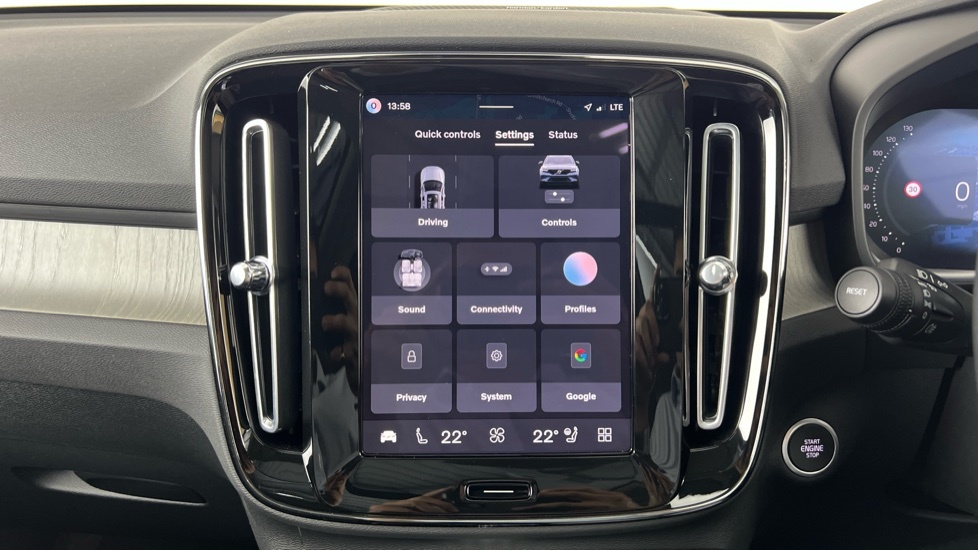 Volvo XC40 2.0 B3p Plus Black Edition Black #15