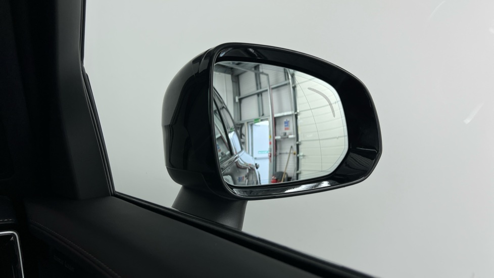 Volvo XC90 Ultra Blue #30