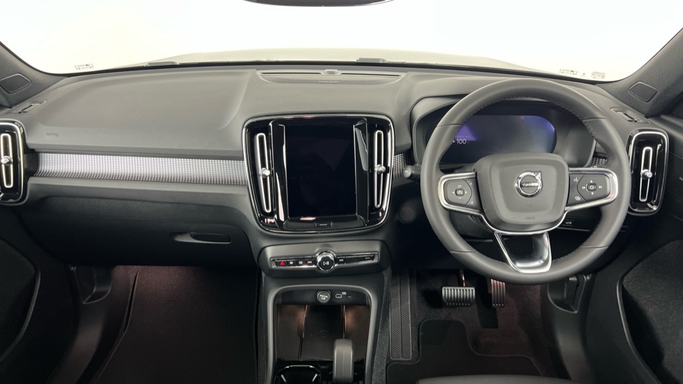 Volvo EX40 Ultra, Single Motor Extended Range, Black #5