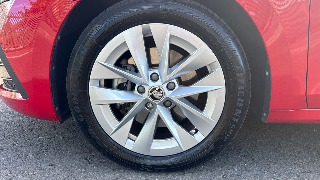Skoda Octavia 2.0 Tdi 200 Vrs 4X4 Dsg Grey #48