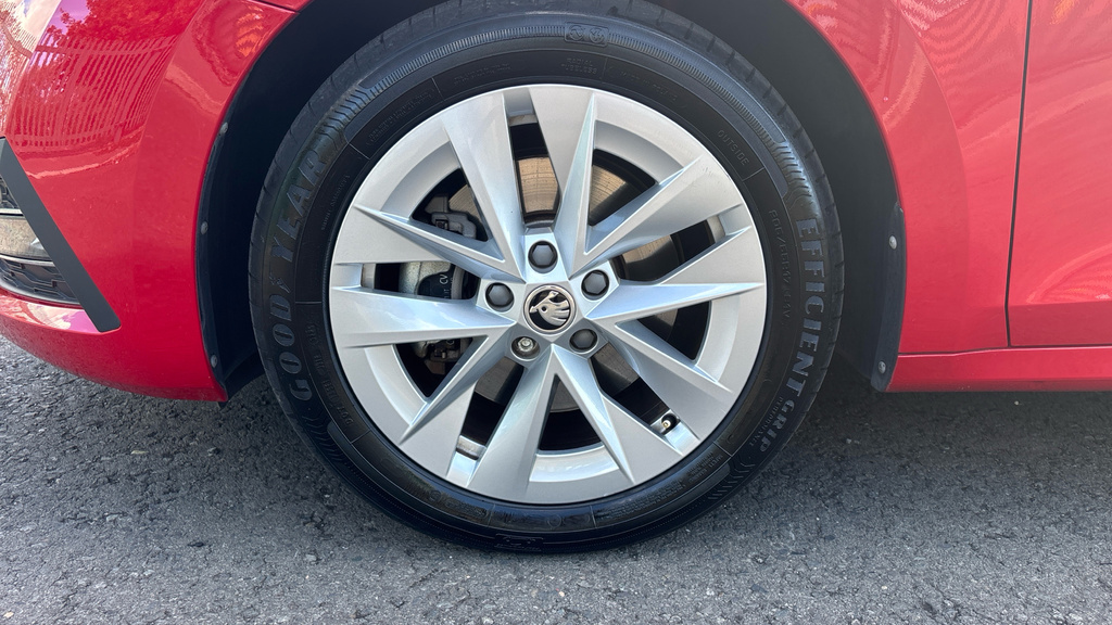 Skoda Octavia 2.0 Tdi 200 Vrs 4X4 Dsg Grey #50