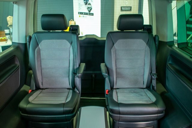 Volkswagen Caravelle Executive Blue #16