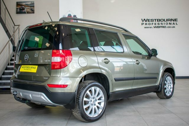 Skoda Yeti 2.0 Tdi Se Business Outdoor Dsg 4Wd Eur Green #4