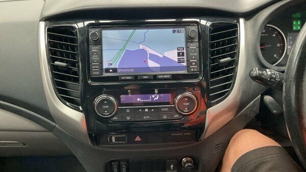 Mitsubishi L200 L200 Warrior Double Cab Di-d Grey #11