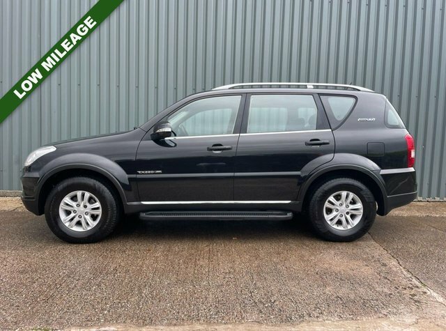 SsangYong Rexton 2017 2.2D Se Suv T-tronic 4Wd Euro 6 1 Black #4