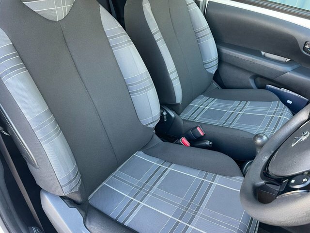 Peugeot 108 1.0 Active Blue #10
