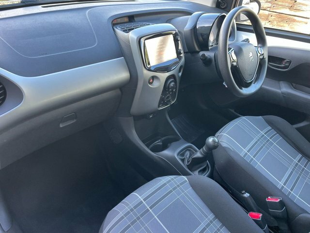 Peugeot 108 1.0 Active Blue #11
